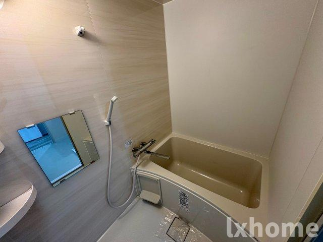 ソーシャルハイツの浴室