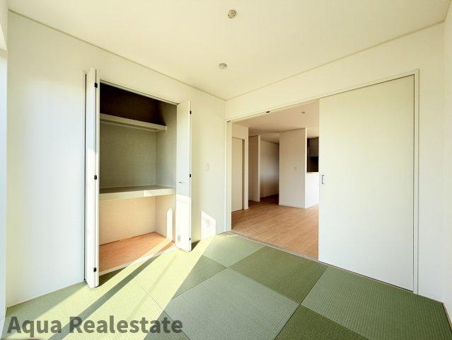 高松市前田西町の新築一戸建のバルコニー|外からの目が気にならないバルコニーで洗濯物が干せます