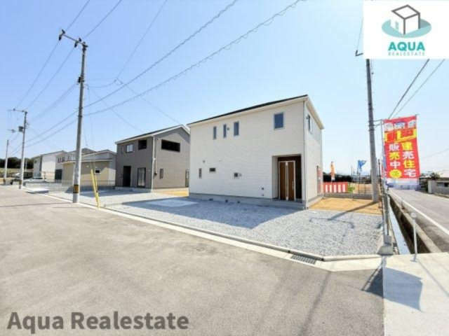 高松市前田西町の新築一戸建の前面道路含む現地写真|前面道路含む現地写真です