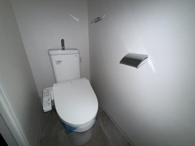 クレール西多聞通のトイレ|同物件別部屋写真