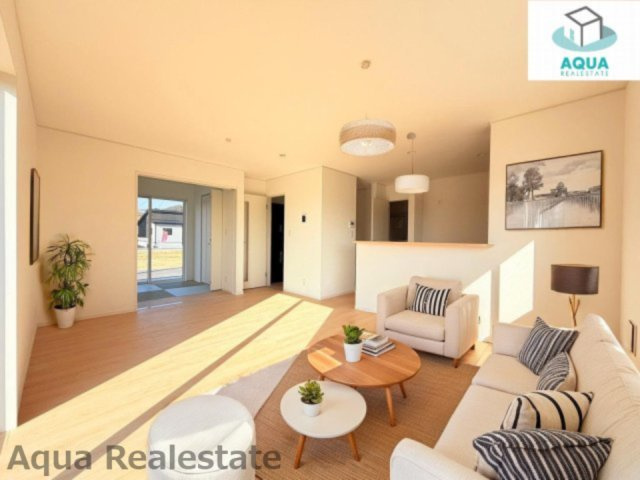 高松市前田西町の新築一戸建の外観|ゆったり過ごせるリビングです