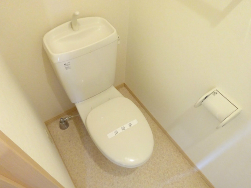 ラヴィーンコートのトイレ|落ち着いた色調のトイレです