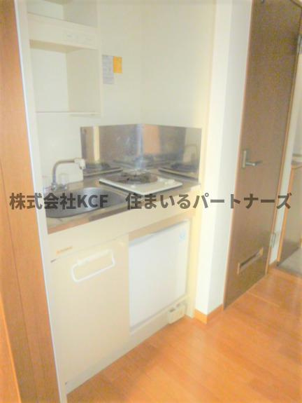 ヴィラージュＩのキッチン|コンパクトなキッチンで掃除もラクラク