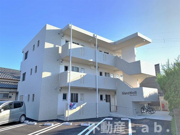 グランツヴァイス（Ｇｌａｎｚｗｅｉｓｓ）