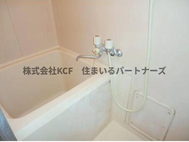 組坂ビルNO.5の浴室