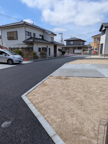 水戸市元吉田町　14期の前面道路含む現地写真|前面道路含む現地写真です