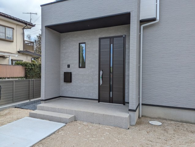 水戸市元吉田町　14期の玄関|玄関です。玄関は住まいの（顔）です～♪新しい生活を新しい家で♪