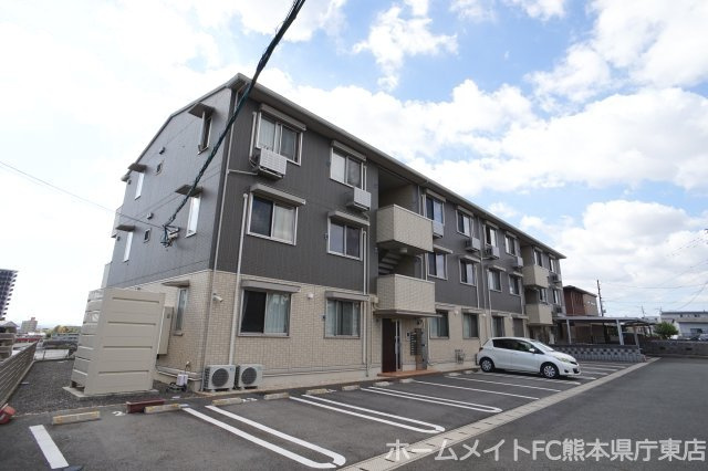熊本市東区健軍本町のアパート