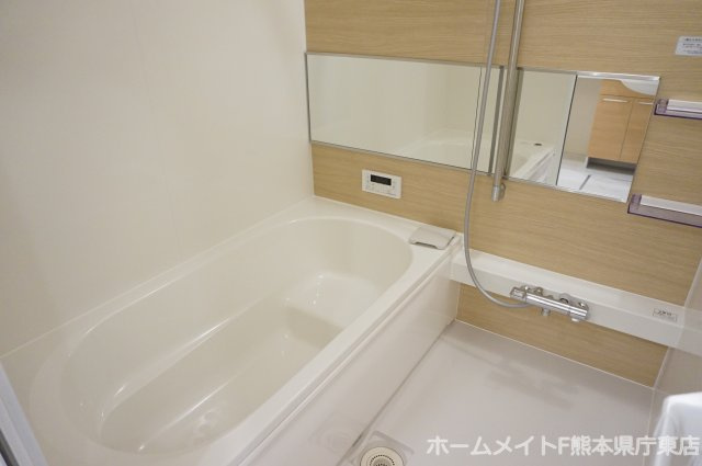 熊本市東区健軍本町のアパートの浴室
