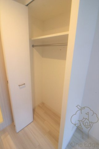 エスリード南森町ラグシスの収納