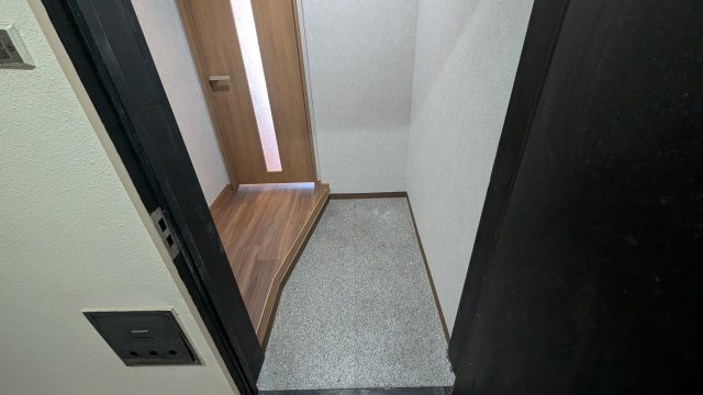 シャンボール覚王山の玄関