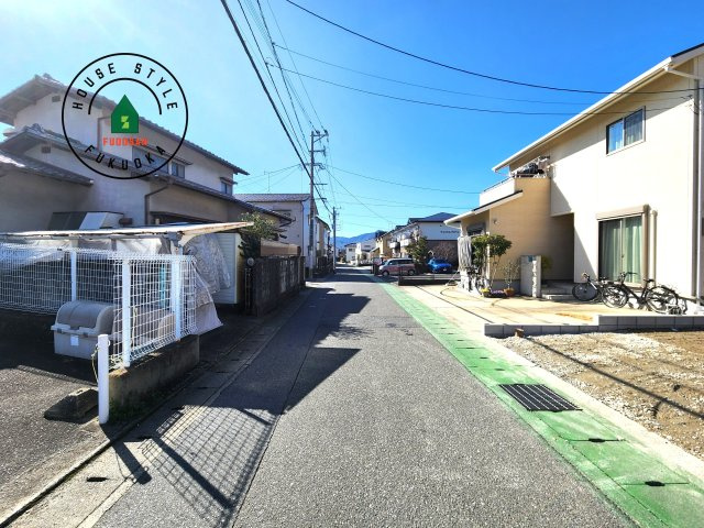 福岡市早良区野芥7丁目第5-2棟（2号棟）の前面道路含む現地写真|見学の時間などお気軽にお問い合わせ下さい。