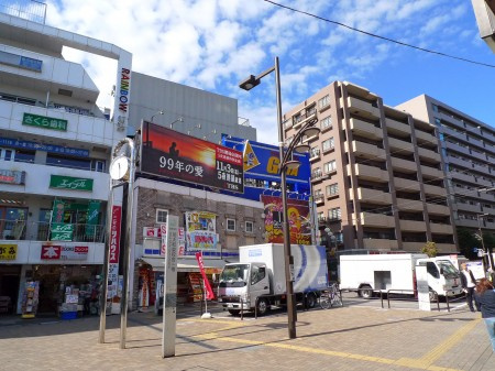 スカイコート明大前第２の周辺