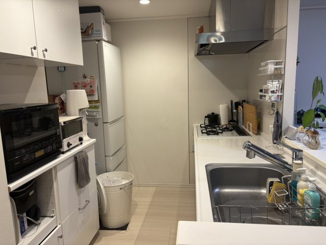 アンビシャス小岩のキッチン|広々したキッチンで使いやすいです。
便利な食洗器付き。