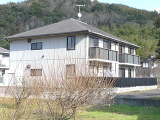 広島市安佐北区小河原町のアパートの外観