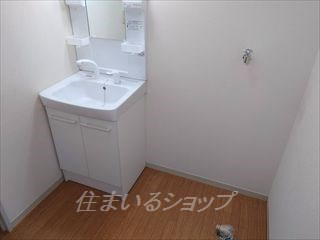 広島市安佐北区小河原町のアパートの洗面所|シャンプードレッサー