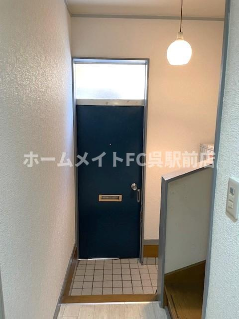 コーポ波多見の玄関