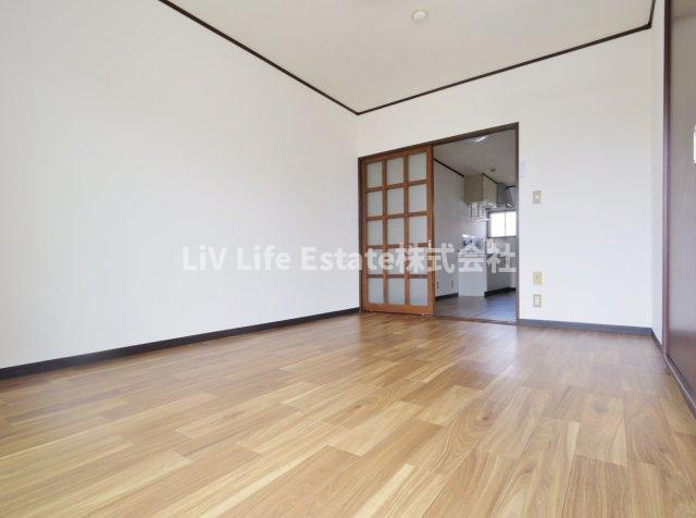 ブルックスクェアの洋室