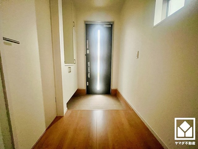 宇治市広野町寺山　1期2号地の玄関