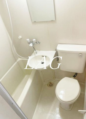 【トイレ】 | ローヤルガーデン | トイレです。