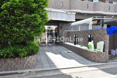 【エントランス】 | ルミエール八尾 Ⅱ