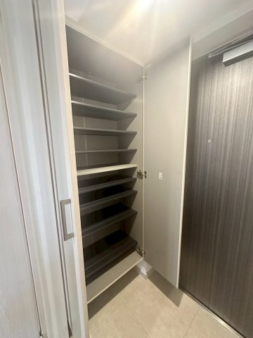 スプランディッド中之島DUEの収納