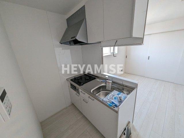 ルポゼ協和のキッチン|※室内画像は別号室のもの(反転)