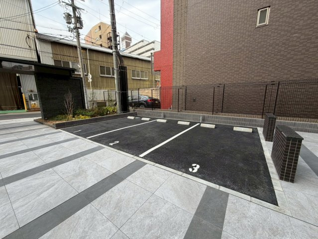ミラージュパレス大阪ドームProsperの駐車場