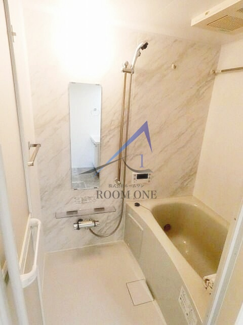 ラ・カーサ・ビアンカの浴室|お風呂です。