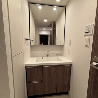 【洗面所】 | パークアクシス品川天王洲アイル | ※写真は同タイプ住戸です。