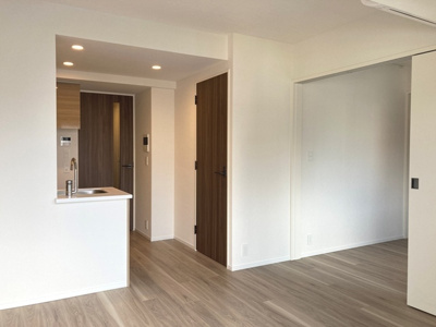 【居間・リビング】 | パークアクシス東陽町レジデンス | ※写真は同タイプ住戸です。