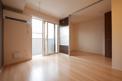 【内装】 | ヴェルドユーラ・K | 明るい室内です