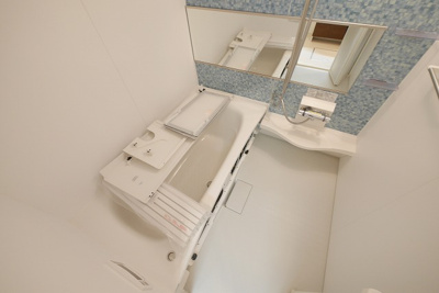 【浴室】 | ヴェルドユーラ・K | ゆったり過ごせるお風呂です