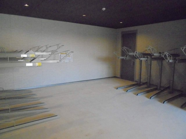 【その他共用部分】 | べレオ　ラ・カシータ | 駐輪場