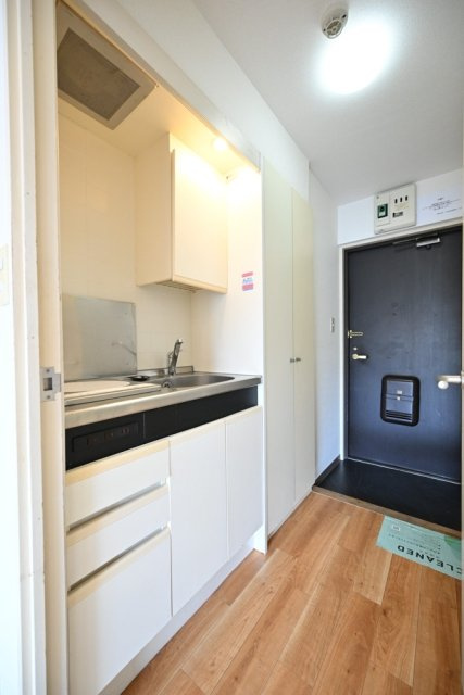 ナイスアーバンスピリッツ鶴見市場Ⅱ芦澤ビルのキッチン