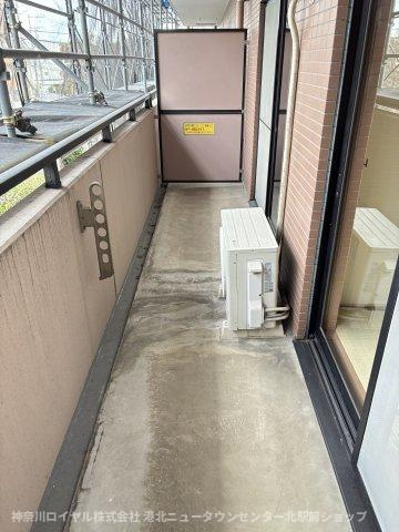 【バルコニー】
