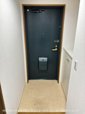 【玄関】