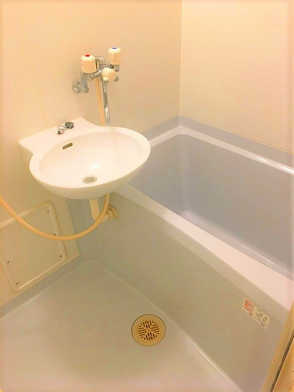 レオパレスルシェルAの浴室|画像5