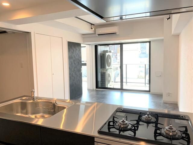 ＳＳ　ＫＮＯＴのキッチン