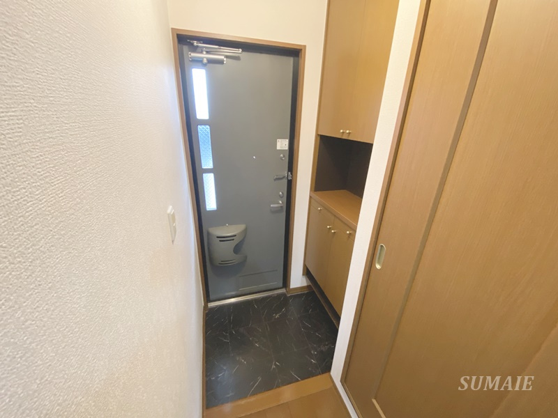 ヴィヴィレ　フルールの玄関|玄関です☆
