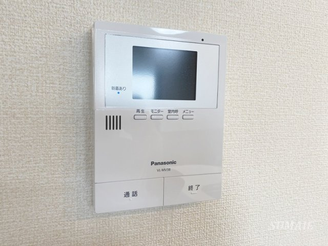 ヴィヴィレ　フルールのセキュリティ|安心のモニター付きインターホン☆