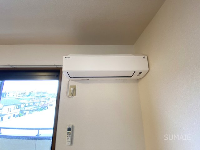 ヴィヴィレ　フルールの設備|リビングエアコン完備☆彡