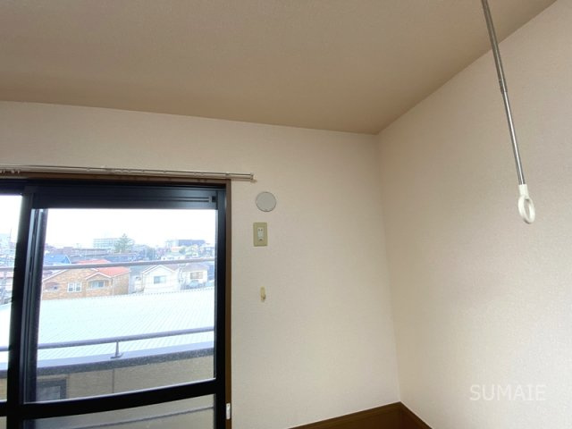 ヴィヴィレ　フルールの内装|洋室エアコン設置可☆彡