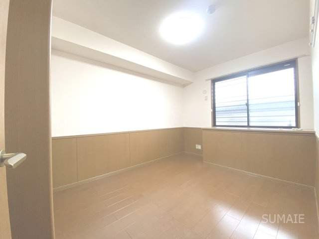 ヴィヴィレ　フルールの洋室|6.0帖洋室☆彡