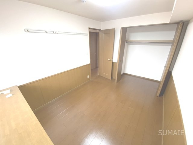 ヴィヴィレ　フルールの洋室|6.0帖洋室角度☆彡