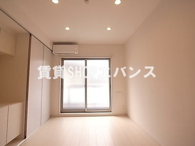  | リブリ・ラヴィータ