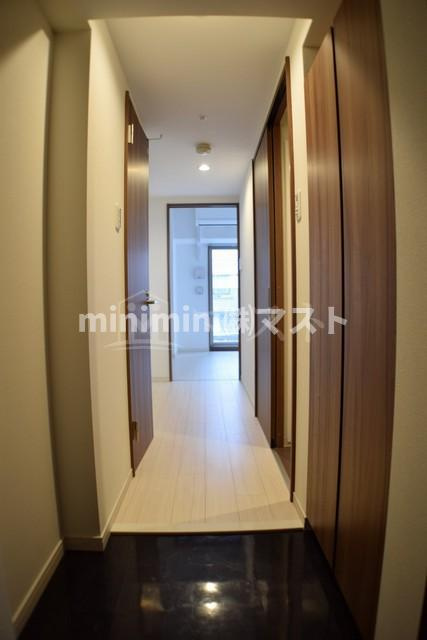 アール大阪グランデの玄関