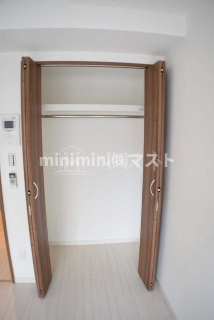 アール大阪グランデの収納