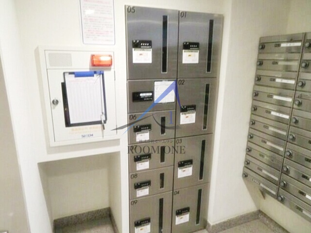柏木ローズマンションのその他共用部分|宅配ボックスです。
