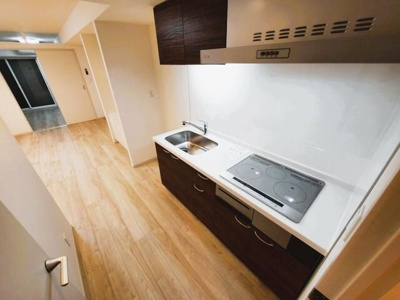  | リブリ・アンフィリット